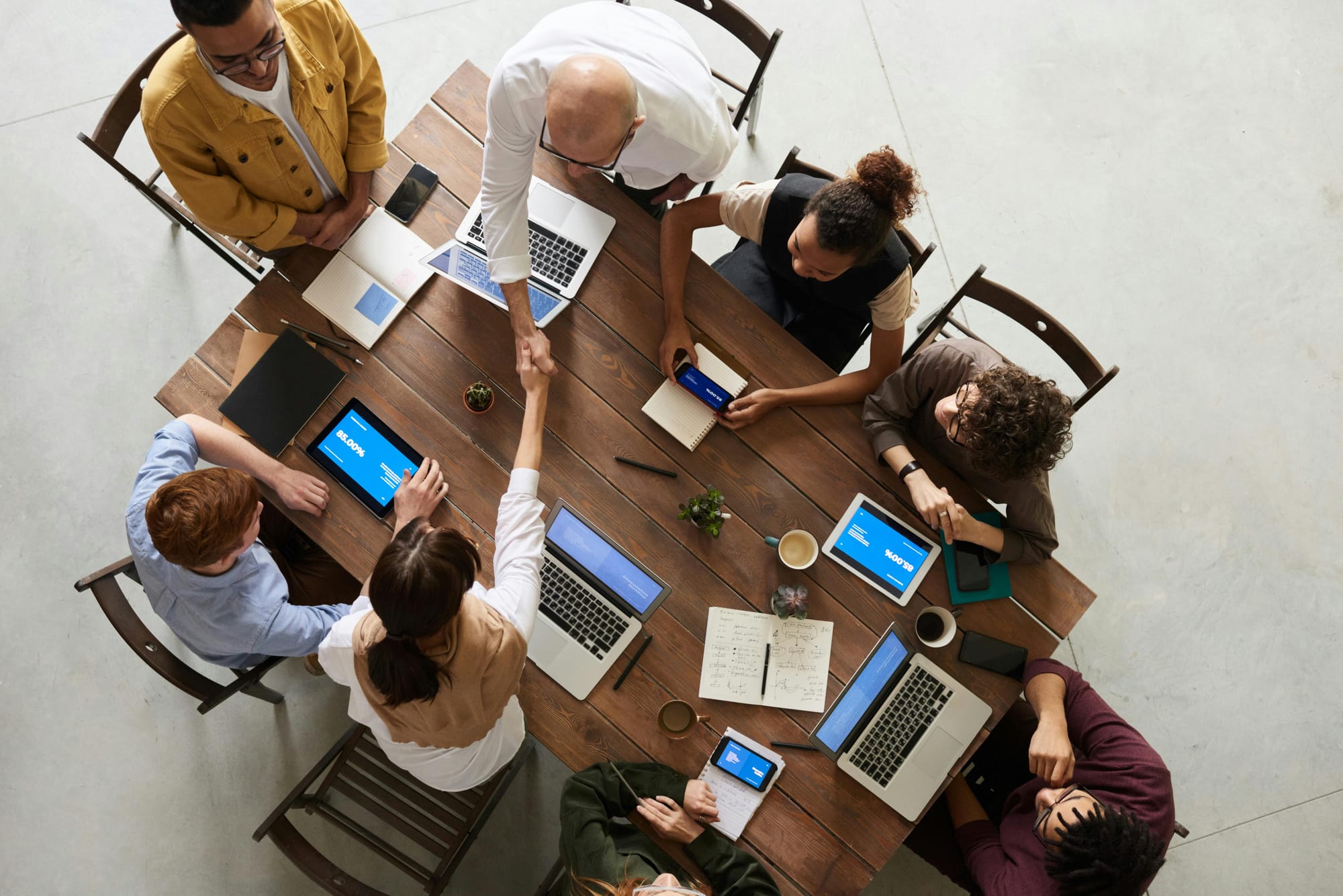 How are school leaders shaping the transformation towards more sustainable and future-oriented schools?